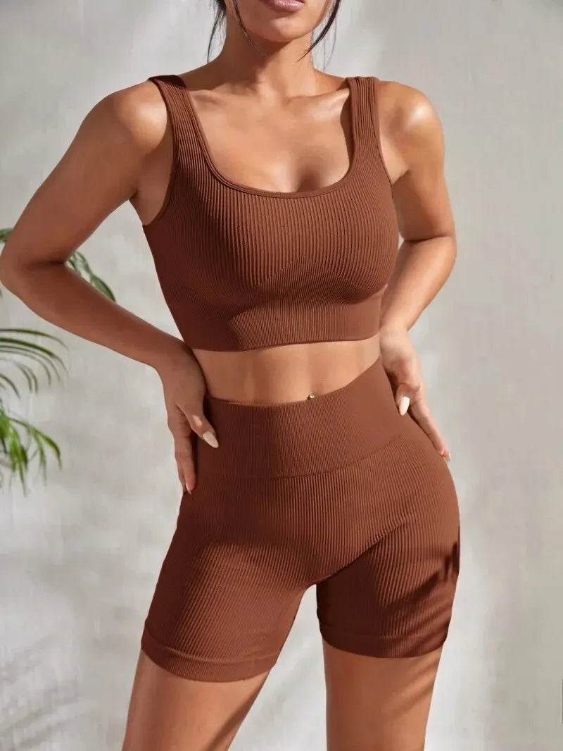 Set Deportivo 2 Piezas (Top y pantalones cortos) para fitness