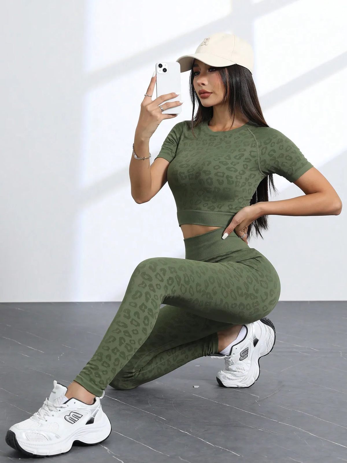 Conjunto Core Essentials