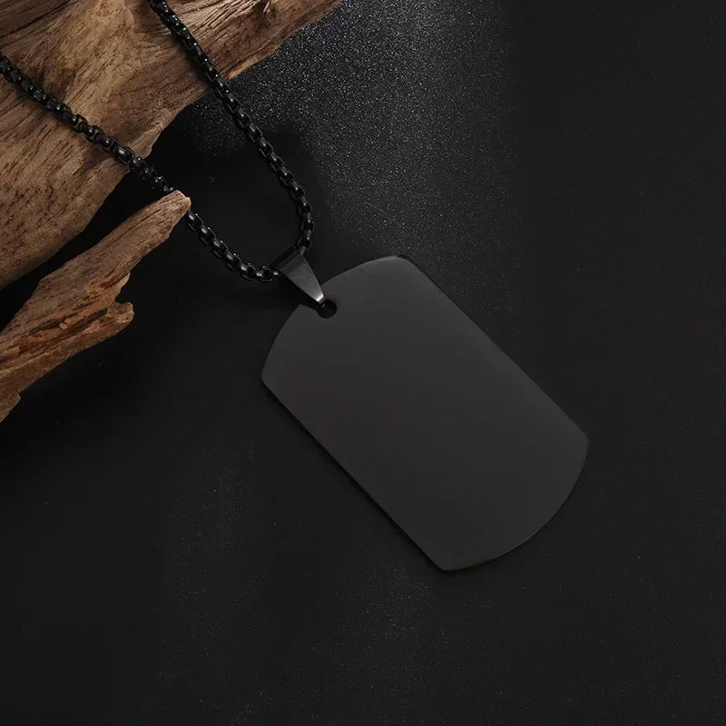 Collar de Acero de Titanio "Dumbbell"