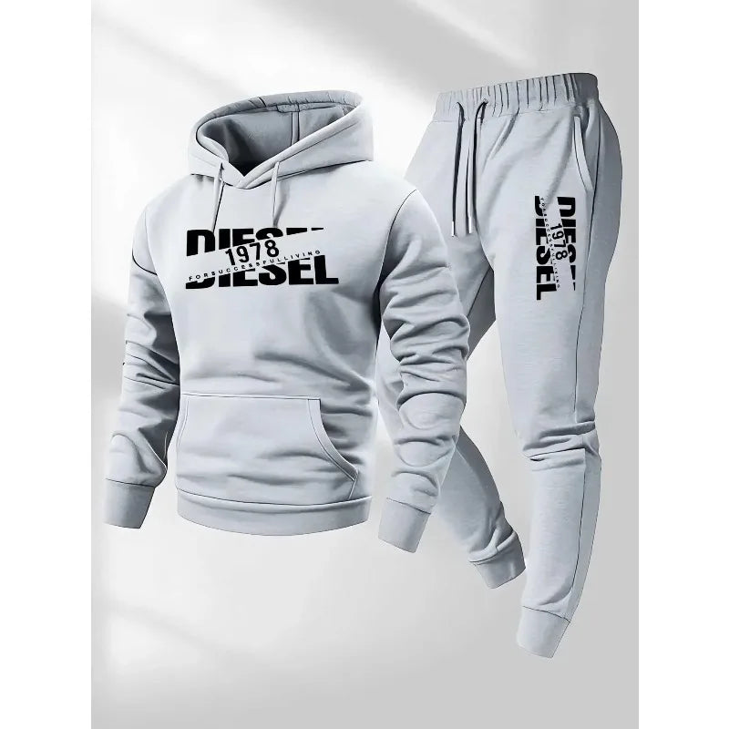 Conjunto Deportivo Diesel 1978 – Sudadera con Capucha + Jogger Hombre (Gris)